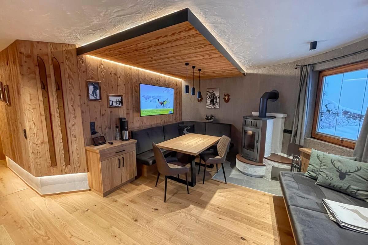 Naturlodge Ladis Ehemals Alpenlodge Alexander Inklusive Sommer Bergbahnticket Zewnętrze zdjęcie