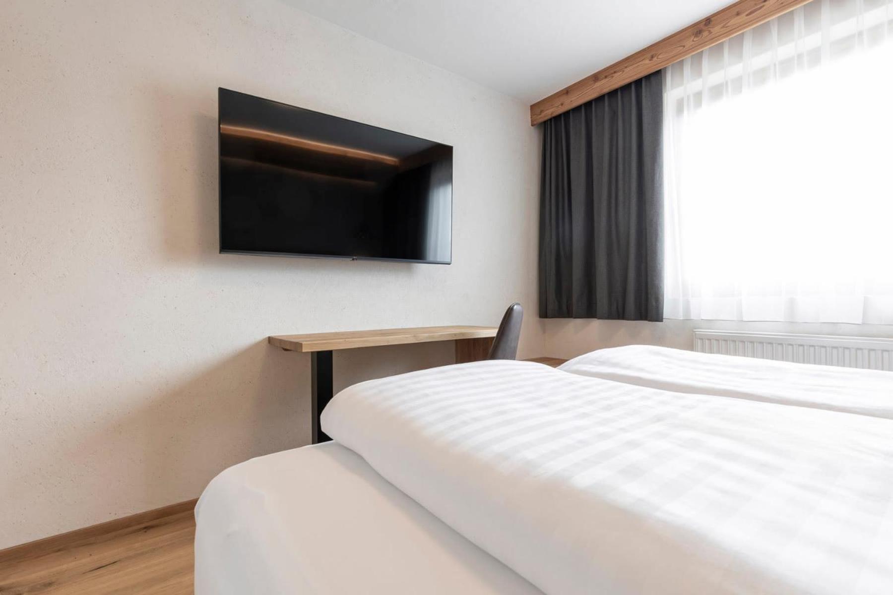 Naturlodge Ladis Ehemals Alpenlodge Alexander Inklusive Sommer Bergbahnticket Zewnętrze zdjęcie