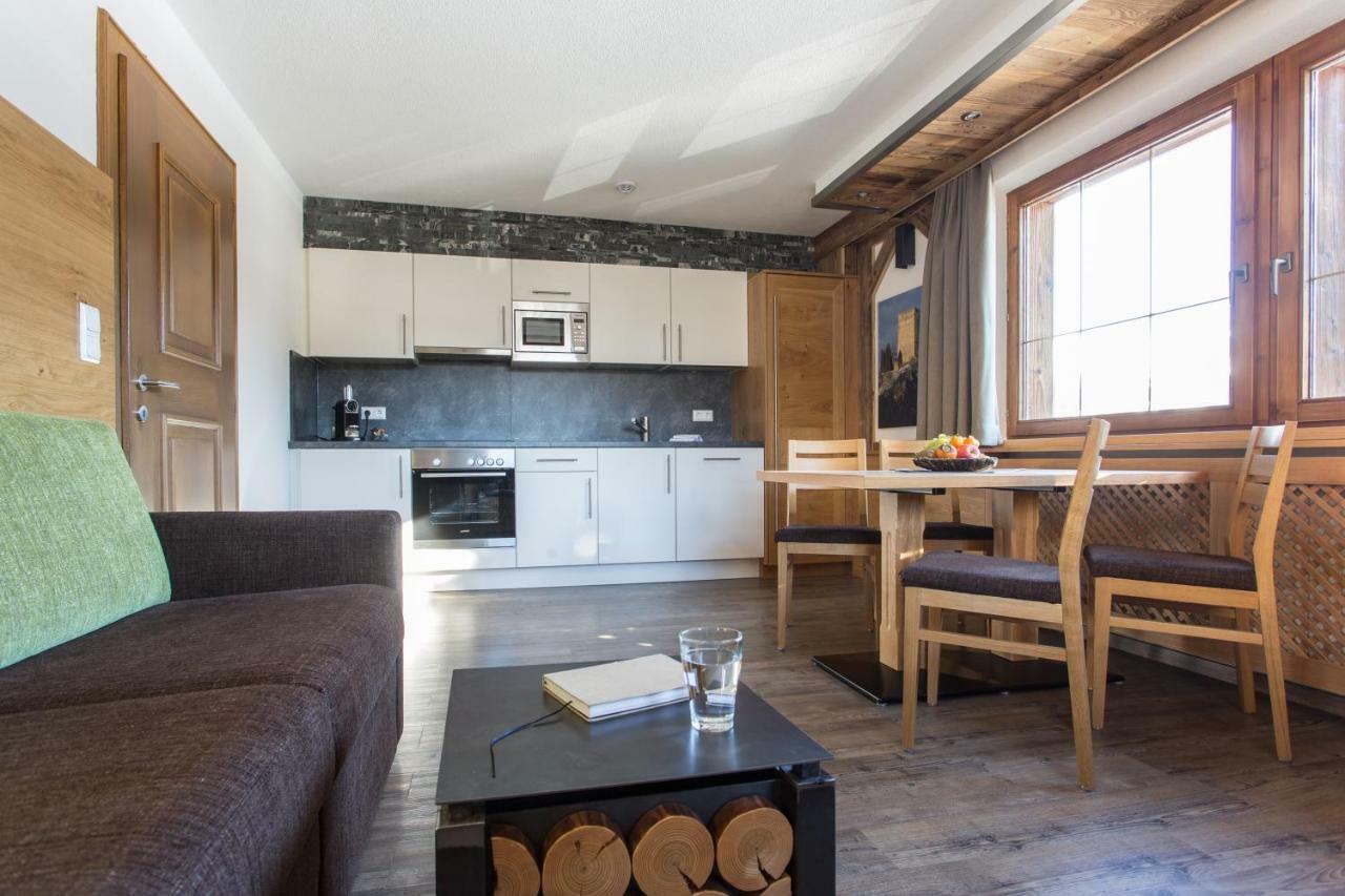 Naturlodge Ladis Ehemals Alpenlodge Alexander Inklusive Sommer Bergbahnticket Zewnętrze zdjęcie